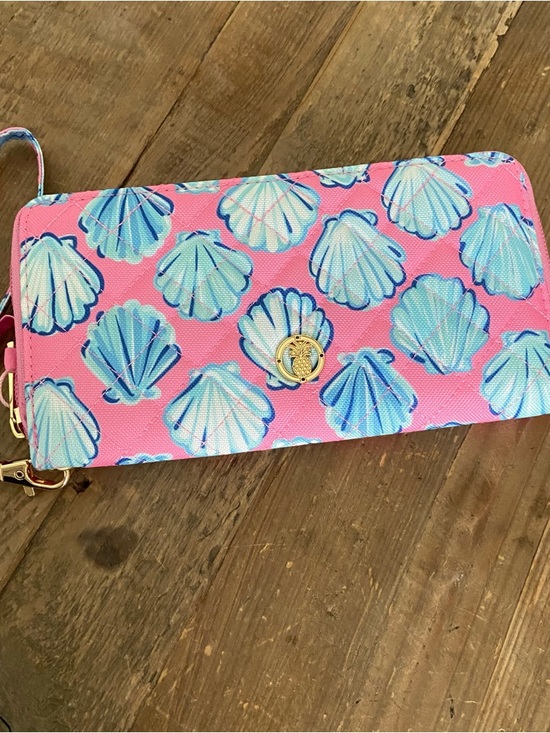 Simply Southern Accessories - Simply Southern Pink Seashell Wristlet Wallet Card Holder  NWT